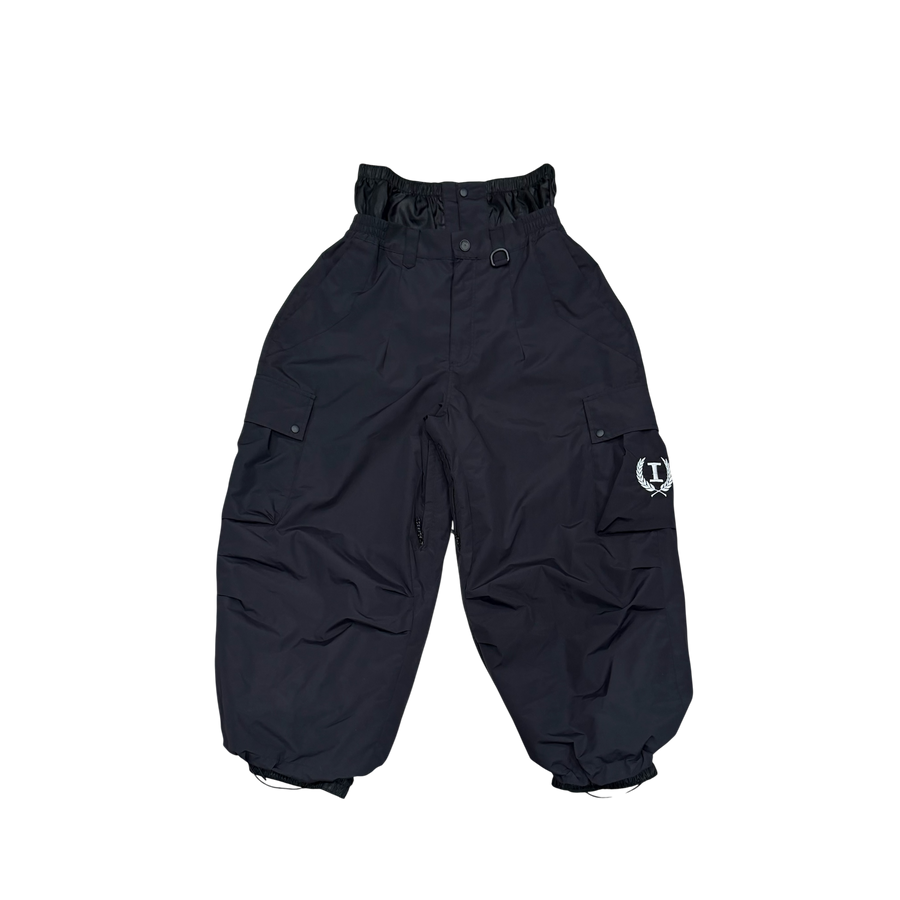 HIKING PANTS